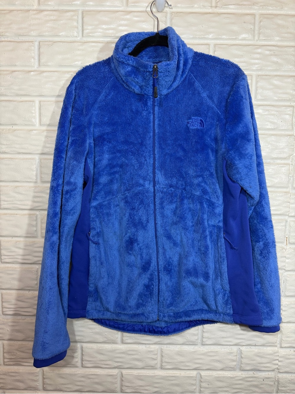The North Face Women’s XL Blue High Pile Fuzzy Fleece Full Zip Jacket